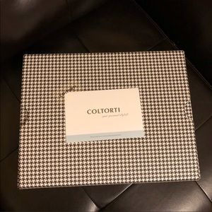 ❌SOLD❌Coltorti Box